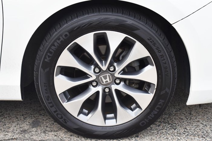 2015 Honda Accord VTi-S 9th Gen MY15 White Orchid