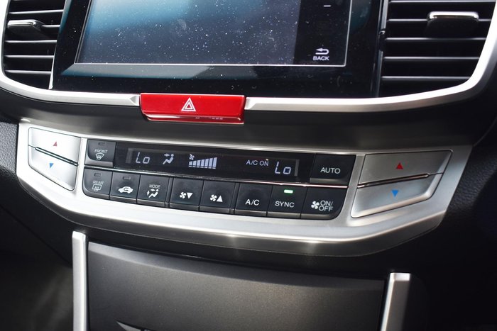 2015 Honda Accord VTi-S 9th Gen MY15 White Orchid