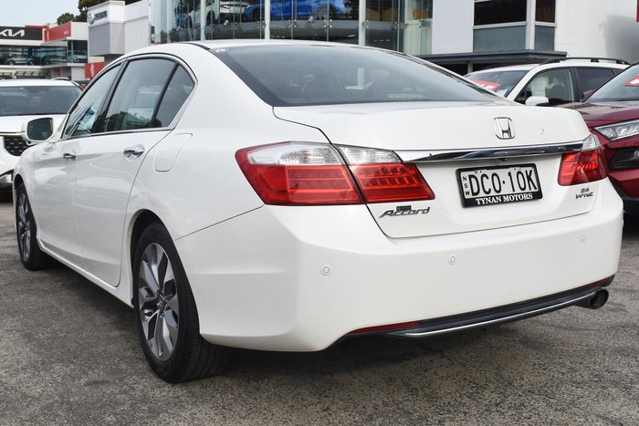 2015 Honda Accord VTi-S 9th Gen MY15 White Orchid