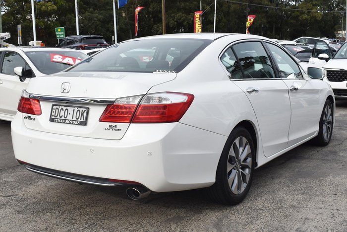 2015 Honda Accord VTi-S 9th Gen MY15 White Orchid