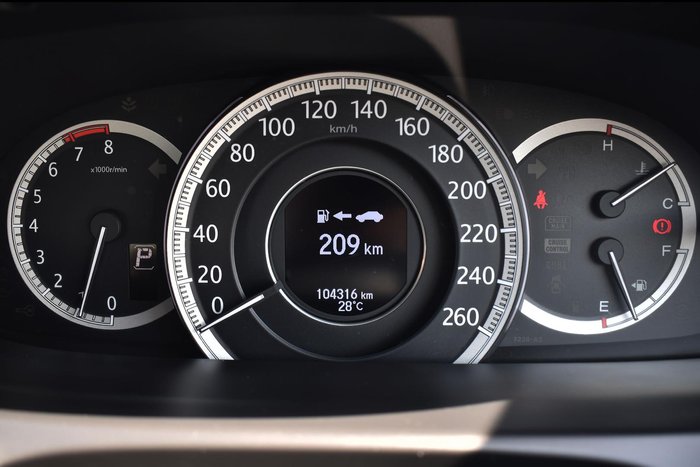 2015 Honda Accord VTi-S 9th Gen MY15 White Orchid