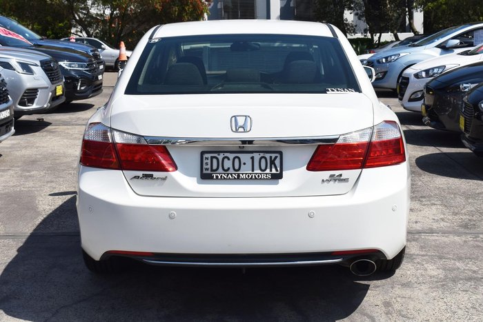 2015 Honda Accord VTi-S 9th Gen MY15 White Orchid