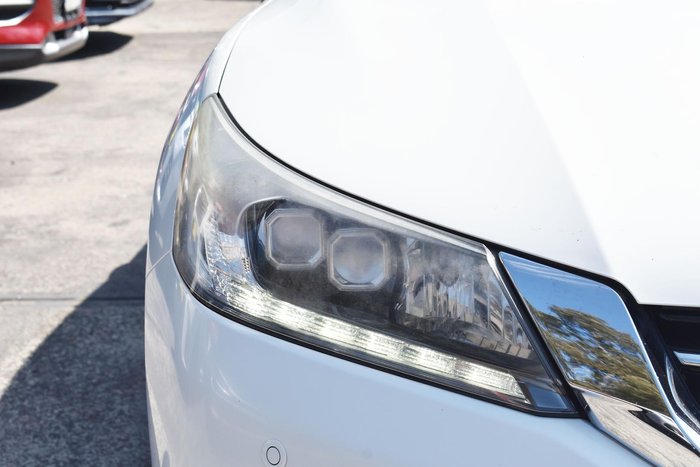 2015 Honda Accord VTi-S 9th Gen MY15 White Orchid