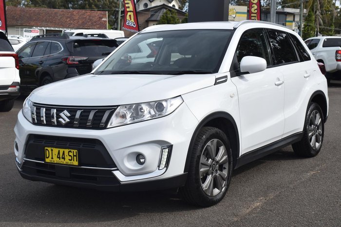 2023 Suzuki Vitara LY Series II Cool White