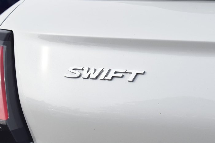 2024 Suzuki Swift Hybrid UZ Pure White
