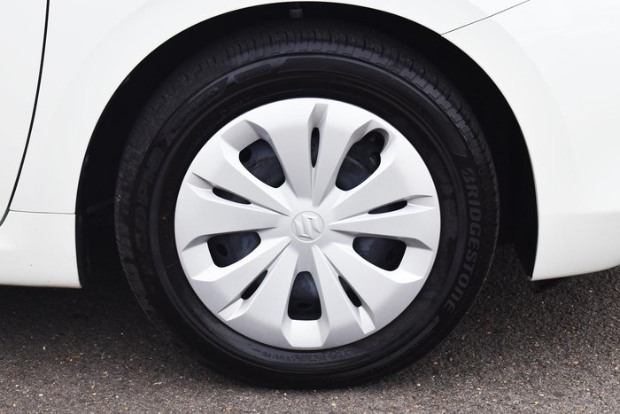 2024 Suzuki Swift Hybrid UZ Pure White