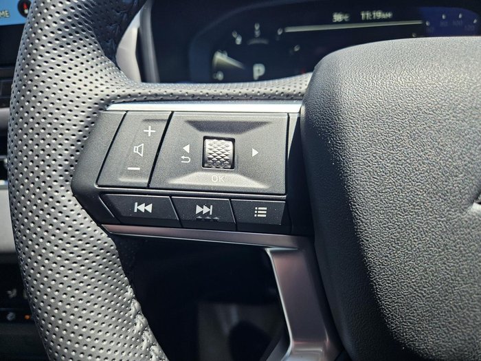 2025 Mitsubishi Outlander LS