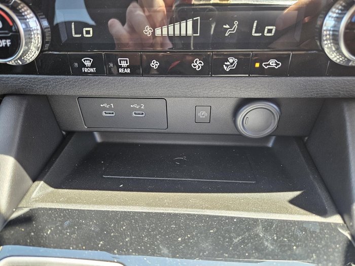 2025 Mitsubishi Outlander LS