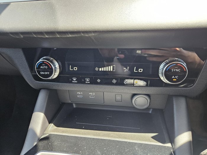 2025 Mitsubishi Outlander LS