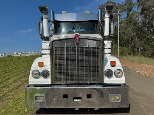 2010 Kenworth T408 Sar Day Cab, Cummins Isx 525Hp, 0Kms On Rebuild, 18Sp SAR