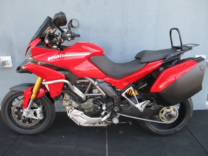 2010 DUCATI MULTISTRADA S TOURING RED
