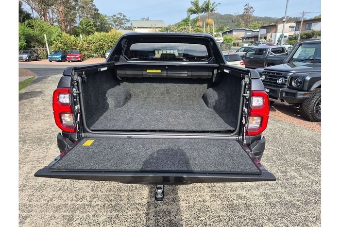 2024 Toyota Hilux Rogue 48V