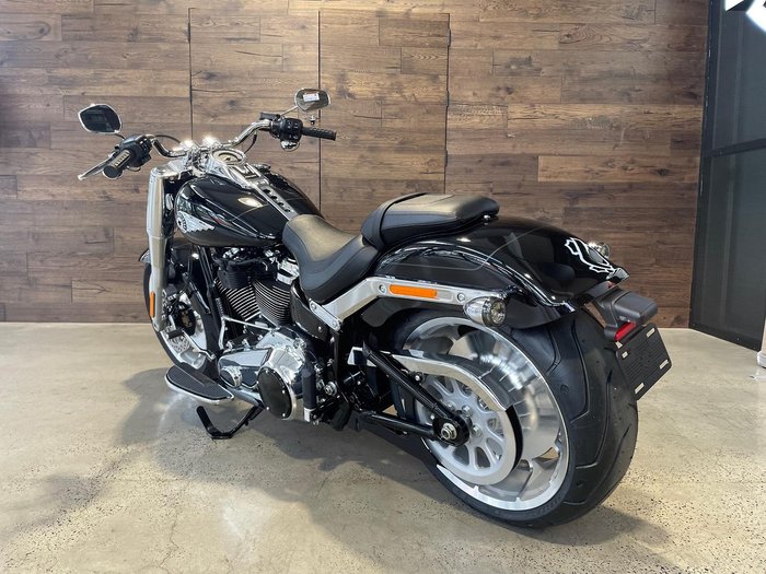 Harley-Davidson Fat Boy 117 (FLFB) Softail