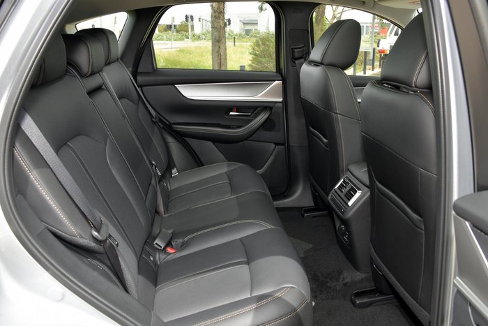 2025 Mazda CX-60 G40e GT