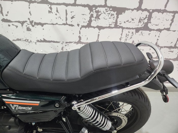 2025 Moto Guzzi V7 Special Special Green