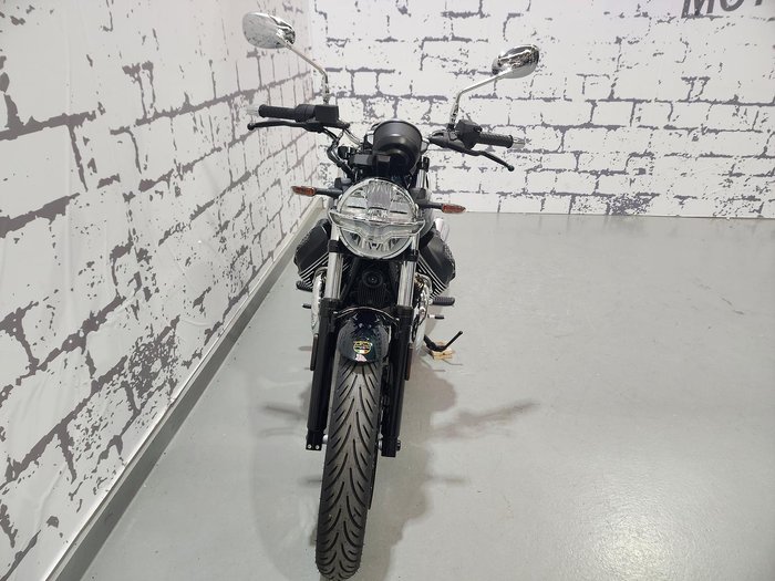 2025 Moto Guzzi V7 Special Special Green