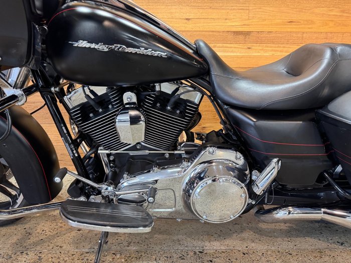 2014 Harley-davidson ROAD GLIDE SPECIAL BLACK DENIM