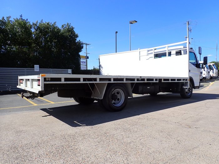 2015 MITSUBISHI CANTER 815 WHITE