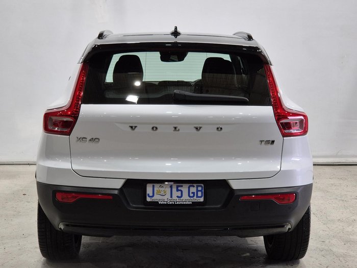2020 Volvo XC40 T5 R-Design MY21 AWD Crystal White