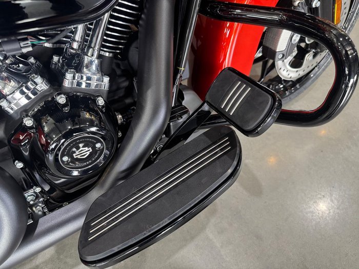 2025 Harley-Davidson Road King Special 114 (FLHRXS) Touring Black