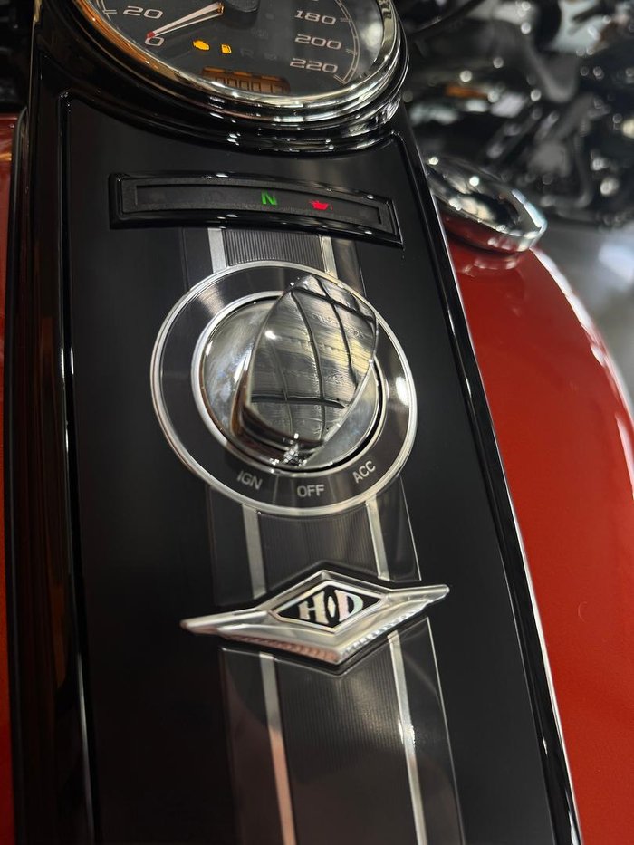 2025 Harley-Davidson Road King Special 114 (FLHRXS) Touring Black