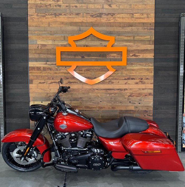 2025 Harley-Davidson Road King Special 114 (FLHRXS) Touring Black