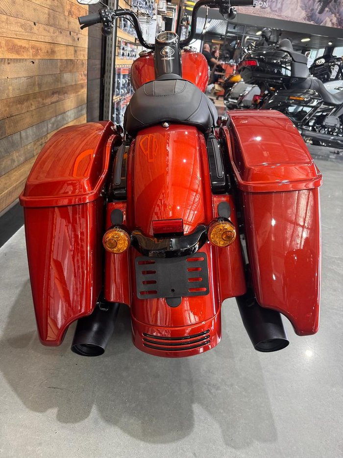 2025 Harley-Davidson Road King Special 114 (FLHRXS) Touring Black