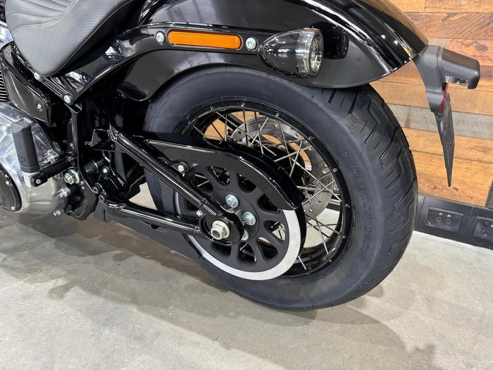 2025 Harley-Davidson Street Bob 117 (FXBB) Softail Black