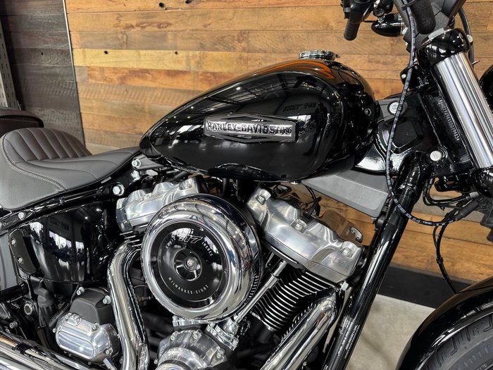 2025 Harley-Davidson Street Bob 117 (FXBB) Softail Black