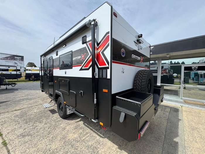 2025 JB Caravans Gator X 17'10 Front Door