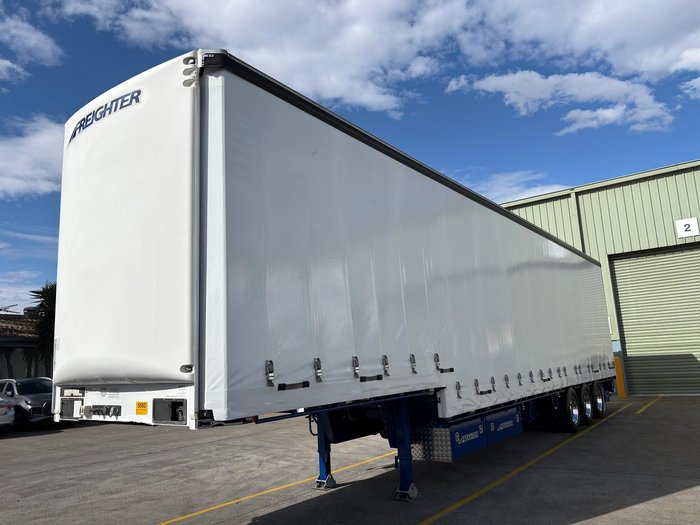 2015 Maxitrans St3 Od 24 Pallet Drop Deck Curtain Sider