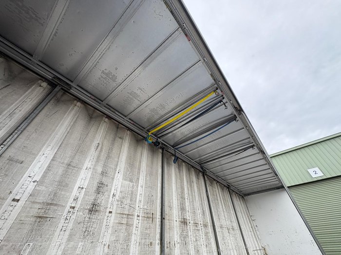 2015 Maxitrans St3 Od 24 Pallet Drop Deck Curtain Sider