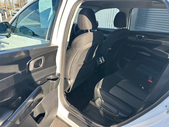 2022 Kia Sorento Sport