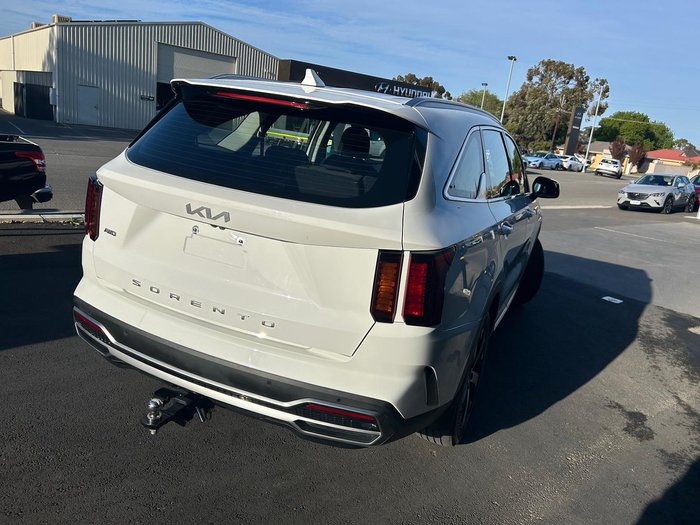 2022 Kia Sorento Sport