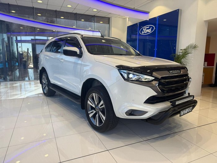 2024 Isuzu MU-X