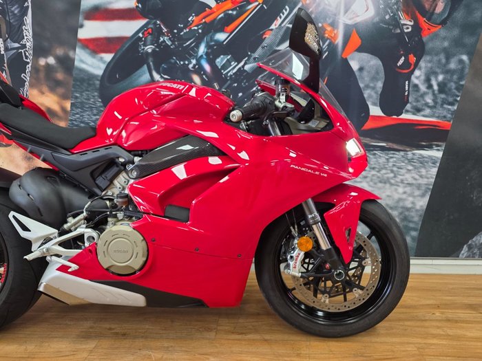 2019 DUCATI PANIGALE V4 RED