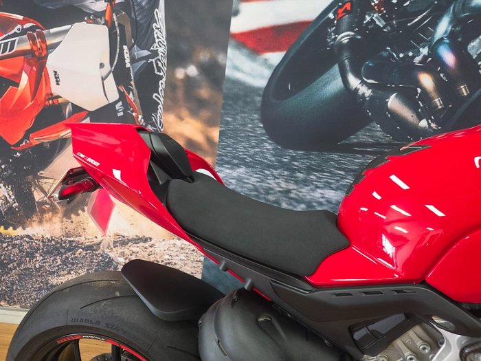 2019 DUCATI PANIGALE V4 RED