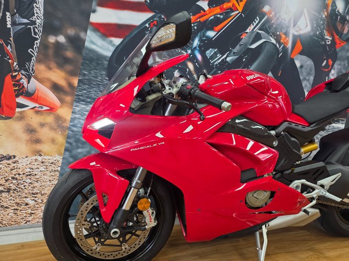 2019 DUCATI PANIGALE V4 RED