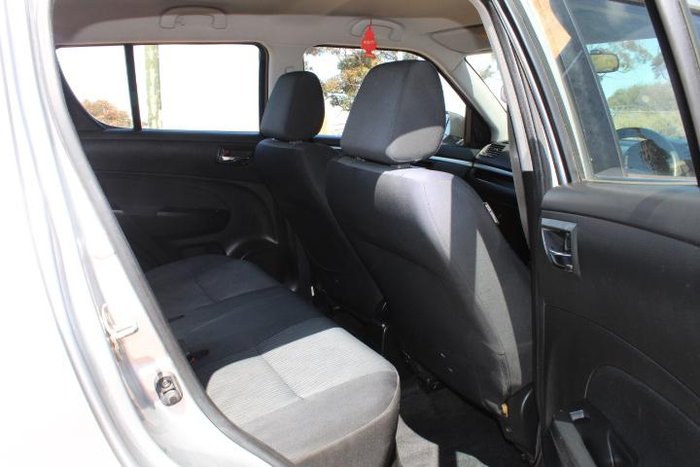 2013 Suzuki Swift GL