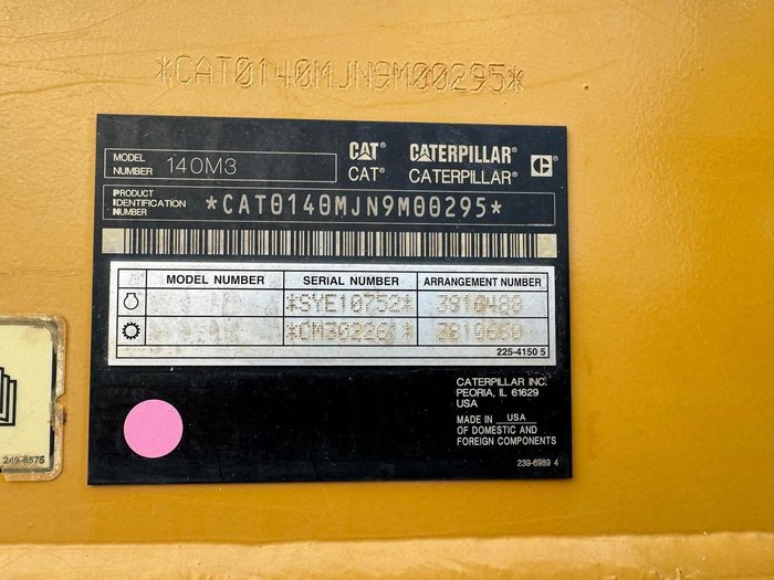 2016 Caterpillar 140M3
