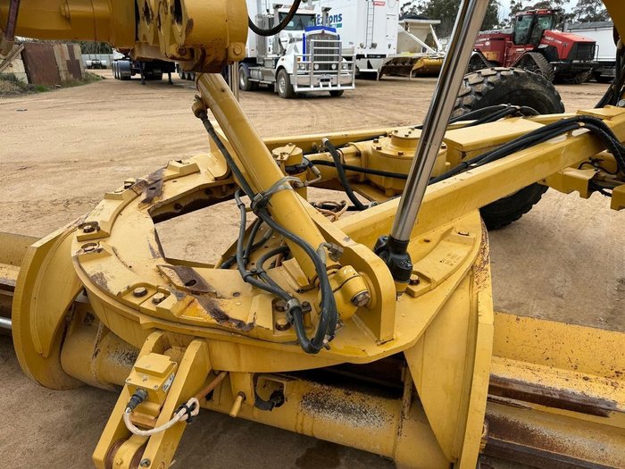 2016 Caterpillar 140M3