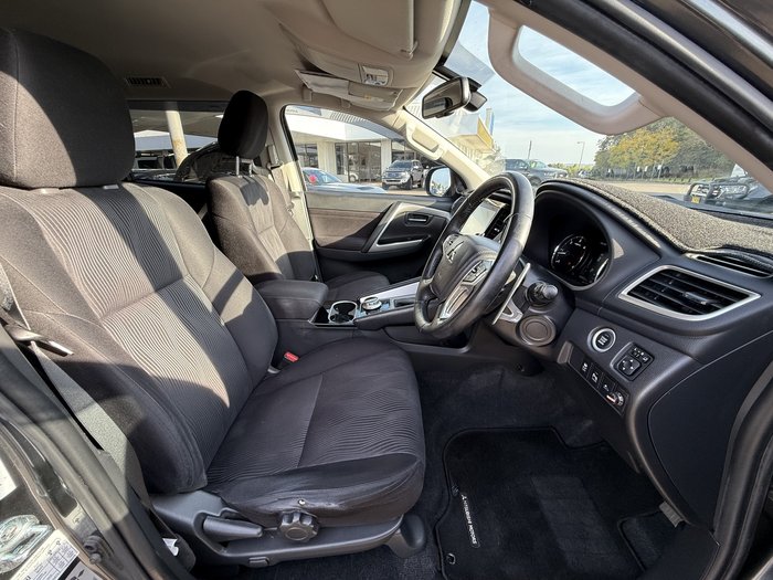 2022 Mitsubishi Pajero Sport