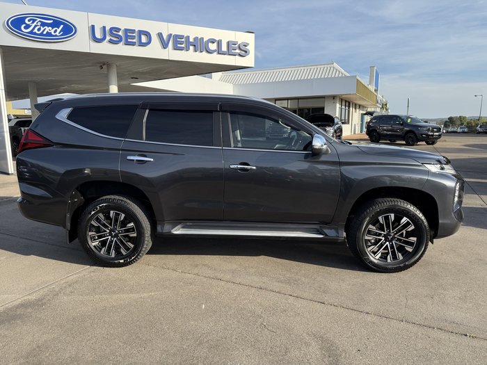 2022 Mitsubishi Pajero Sport