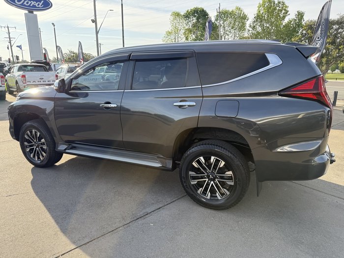 2022 Mitsubishi Pajero Sport