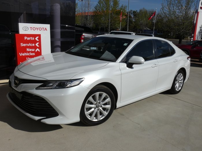 2019 Toyota Camry Ascent