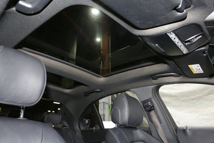 2021 Mercedes-Benz C-Class C300