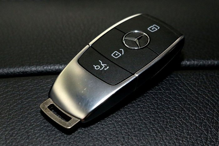 2021 Mercedes-Benz C-Class C300