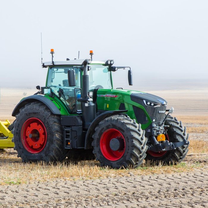 2025 Fendt 936 Vario 355 Hp Tractor