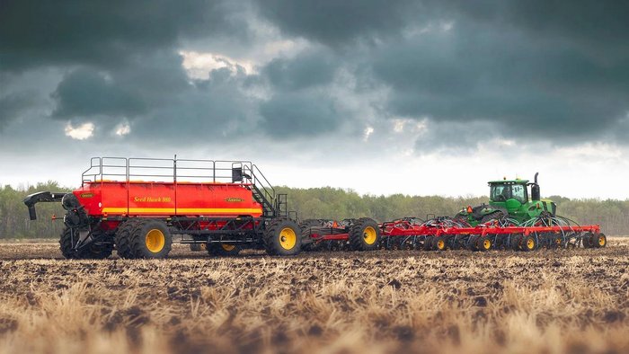2026 Vaderstad SeedHawk Precision Delivery Air Cart Range
