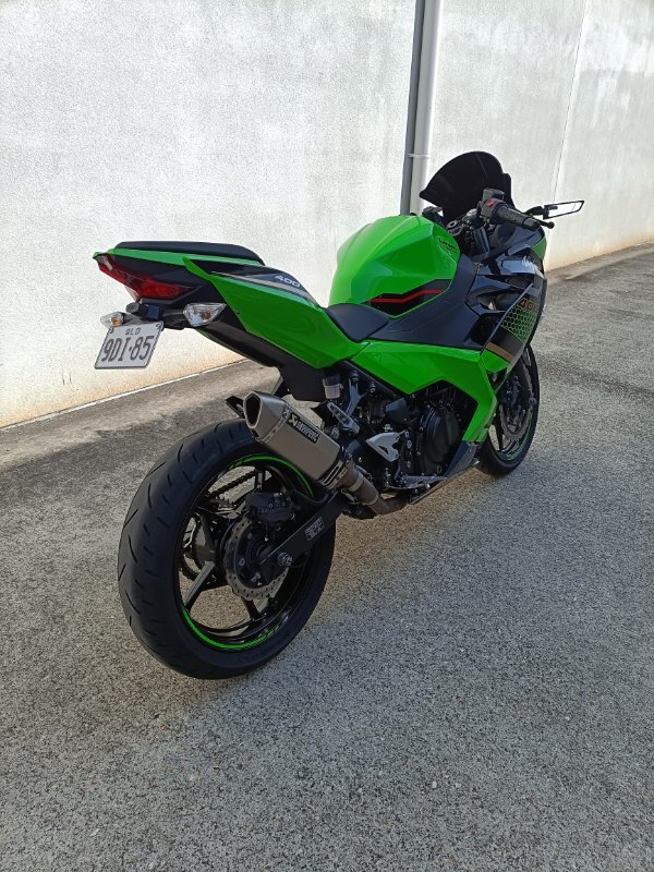 2022 Kawasaki NINJA 400 GREEN